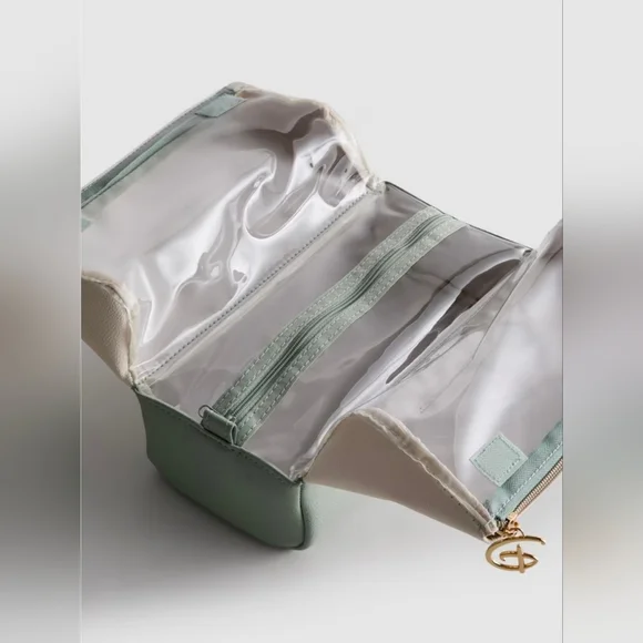 Disney’s Bambi Tri Fold Makeup Bag, Travel, Green, Primark - Picture 4 of 9